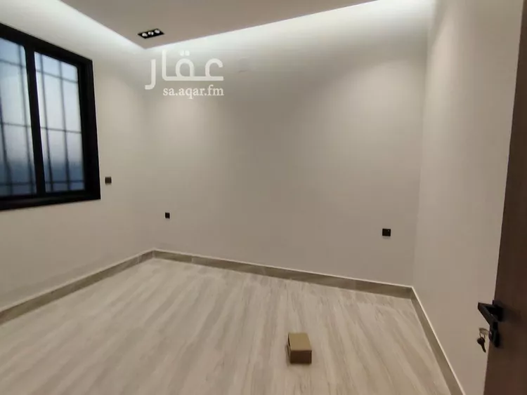 فيلا للبيع في شارع وادي الساحل, حي الرمال, مدينة الرياض, منطقة الرياض صورة 3