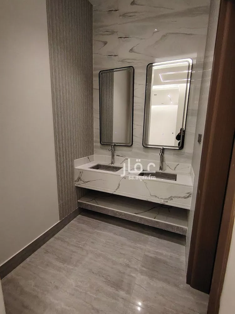 دور للبيع في شارع محمد بن جي, حي الرمال, مدينة الرياض, منطقة الرياض صورة 5