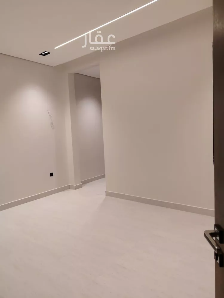 دور للبيع في شارع رقم 322, حي المونسية, مدينة الرياض, منطقة الرياض صورة 3