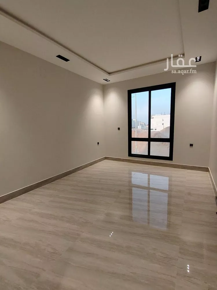 فيلا للبيع في شارع عبيدالله الفقيه, حي الرمال, مدينة الرياض, منطقة الرياض صورة 4