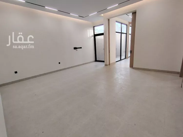 دور للبيع في شارع يحىى بن الأبيض, حي الرمال, مدينة الرياض, منطقة الرياض صورة 4