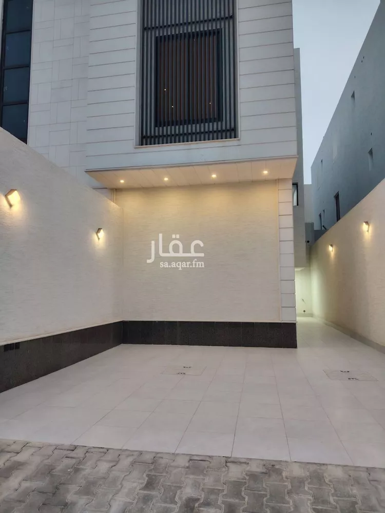 شقة للبيع في شارع وادي حداء, حي القادسية, مدينة الرياض, منطقة الرياض 1 صورة