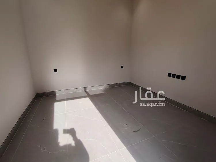 دور للبيع في شارع المحرق, حي إشبيلية, مدينة الرياض, منطقة الرياض صورة 4