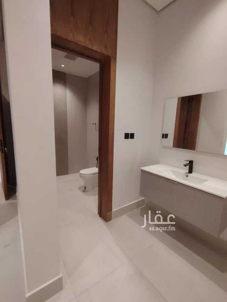 Floor for Sale in Riyadh Al Qadisiyah صورة 3