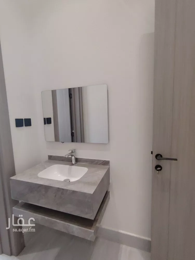 دور للبيع في شارع عبدالرحمن الأنصاري, حي الرمال, مدينة الرياض, منطقة الرياض صورة 3