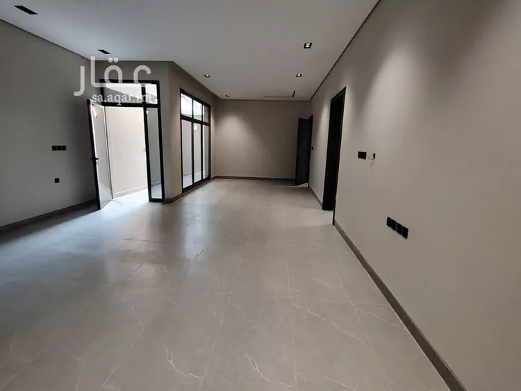 دور للبيع في شارع المحرق, حي إشبيلية, مدينة الرياض, منطقة الرياض صورة 2