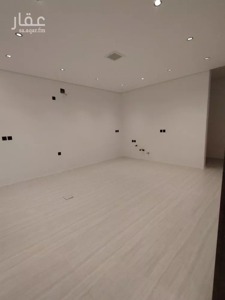 Floor for Sale in Riyadh Al Munsiyah صورة 2