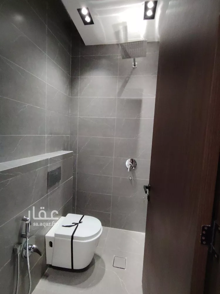 شقة للبيع في شارع ابن الحوازي, حي إشبيلية, مدينة الرياض, منطقة الرياض صورة 5