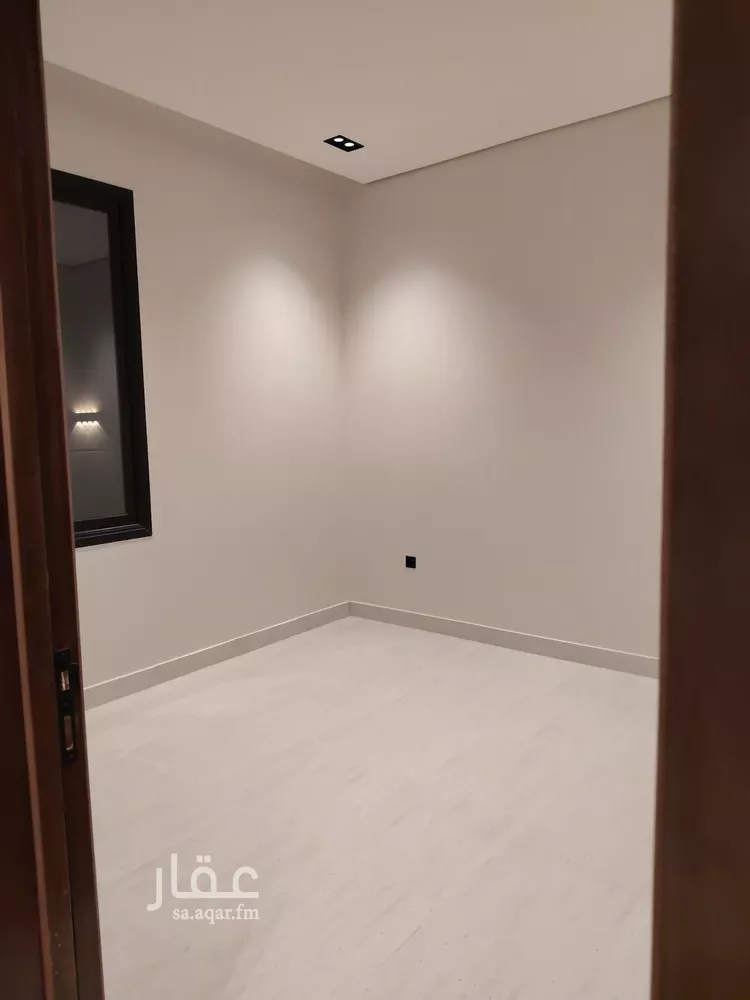 دور للبيع في شارع رقم 322, حي المونسية, مدينة الرياض, منطقة الرياض صورة 5