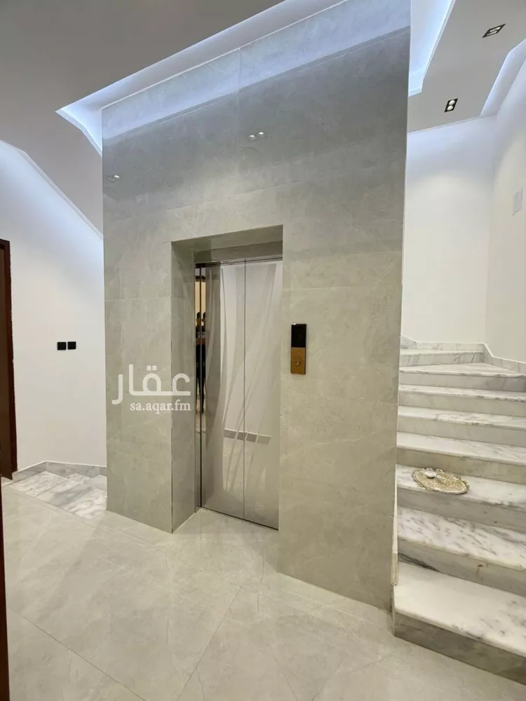 Floor for Sale in Riyadh Al Qadisiyah صورة 2
