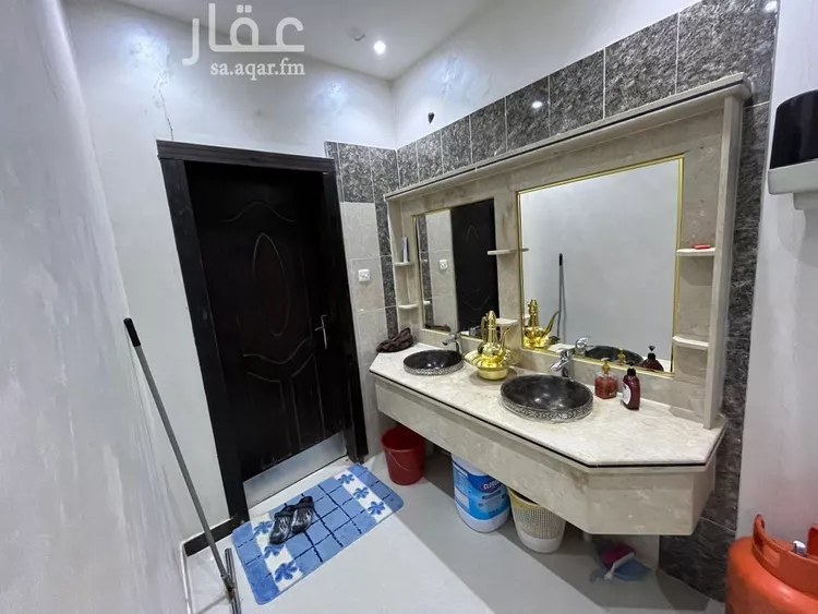 فيلا للبيع في شارع محمد الأمين, حي الرمال, مدينة الرياض, منطقة الرياض صورة 3