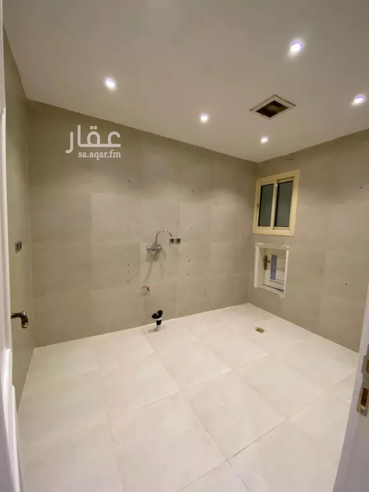 شقة للبيع في شارع سكاكا, حي ظهرة لبن, مدينة الرياض, منطقة الرياض صورة 4