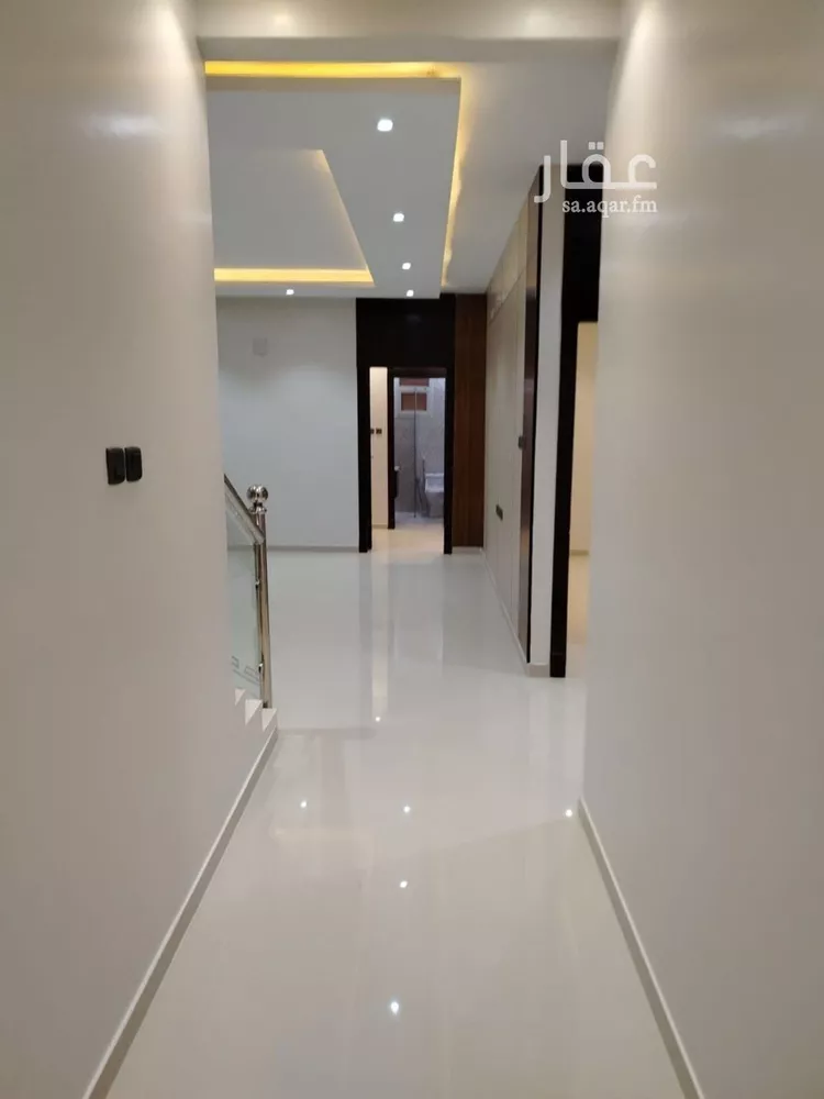 فيلا للبيع في شارع سليمان بن عطية, حي النرجس, مدينة الرياض, منطقة الرياض صورة 4