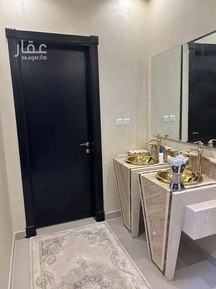 فيلا للبيع في شارع رانية, حي ظهرة لبن, مدينة الرياض, منطقة الرياض صورة 2