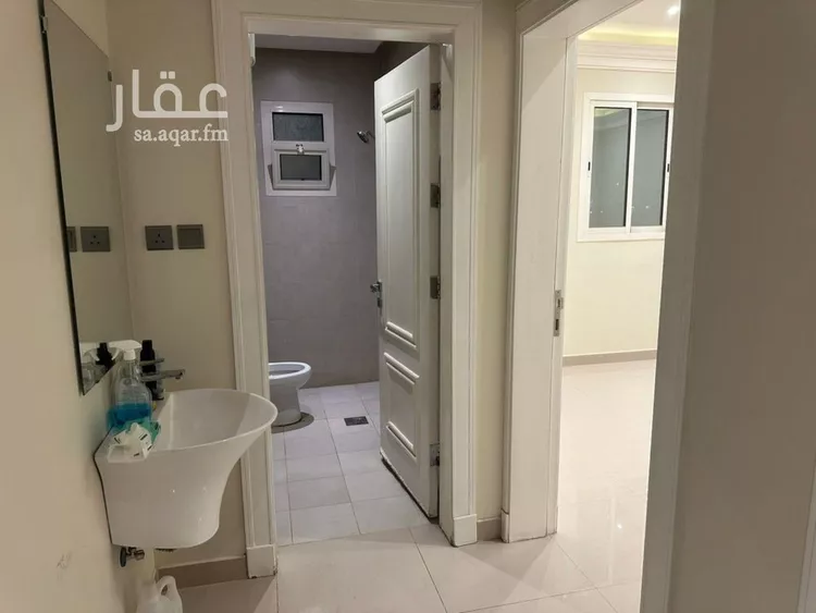 شقة للإيجار في شارع خليج السويس, حي الملقا, مدينة الرياض, منطقة الرياض صورة 4