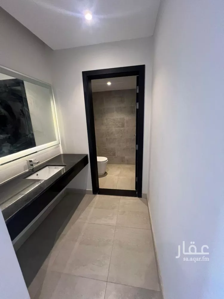 فيلا للإيجار في شارع مسلم بن عبيدالله, حي عكاظ, مدينة الرياض, منطقة الرياض صورة 2