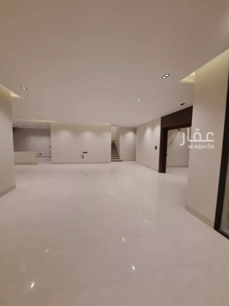 فيلا للبيع في شارع زهير بن العلاء العبسي, حي العارض, مدينة الرياض, منطقة الرياض صورة 3