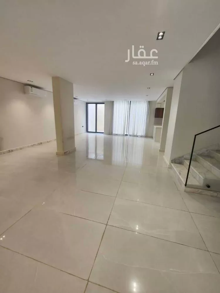 فيلا للإيجار في شارع رقم 189, حي الياسمين, مدينة الرياض, منطقة الرياض صورة 2