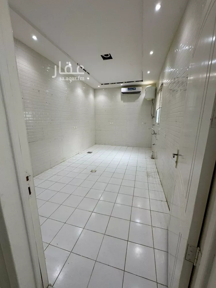 فيلا للإيجار في شارع جعفر السقاف, حي طويق, مدينة الرياض, منطقة الرياض صورة 4