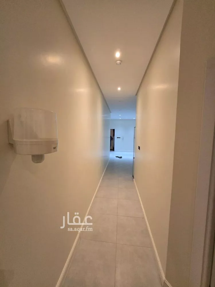 شقة للبيع في شارع قناة السويس, حي العقيق, مدينة الرياض, منطقة الرياض صورة 2