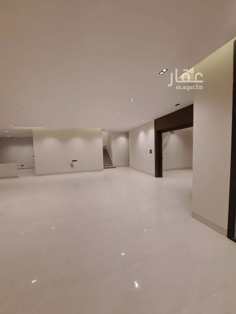 فيلا للبيع في شارع زهير بن العلاء العبسي, حي العارض, مدينة الرياض, منطقة الرياض صورة 5