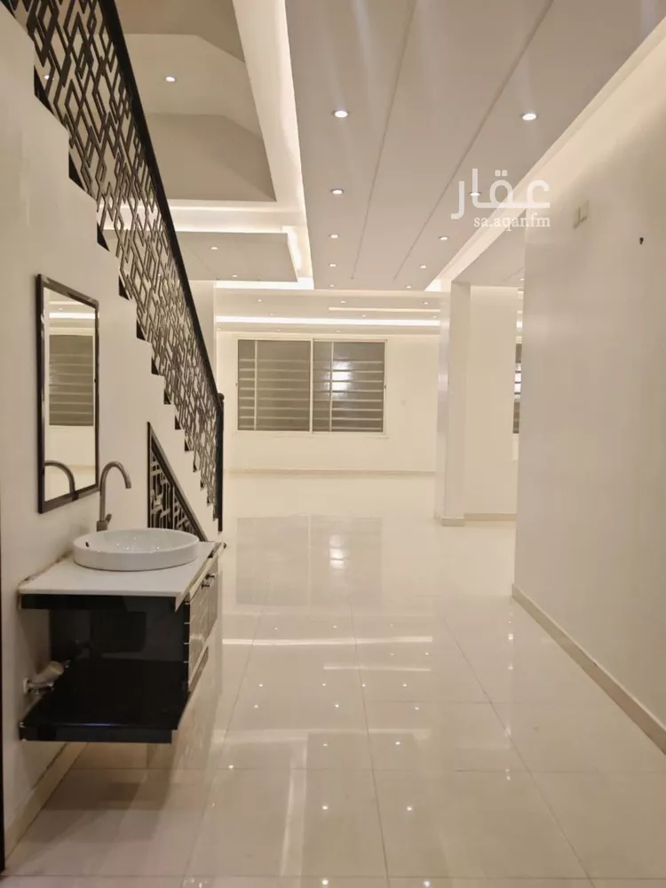 فيلا للبيع في شارع احمد الوتري, حي النرجس, مدينة الرياض, منطقة الرياض صورة 3