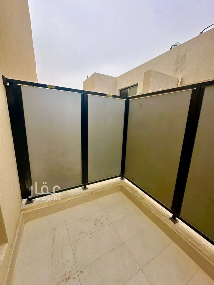 Floor for Sale in Riyadh An Narjis 10