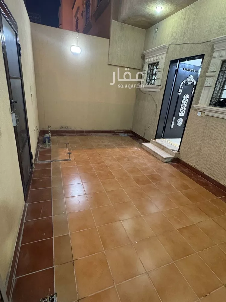 شقة للإيجار في شارع ابن باز, حي الفيصلية, مدينة الدرعية, منطقة الرياض صورة 2