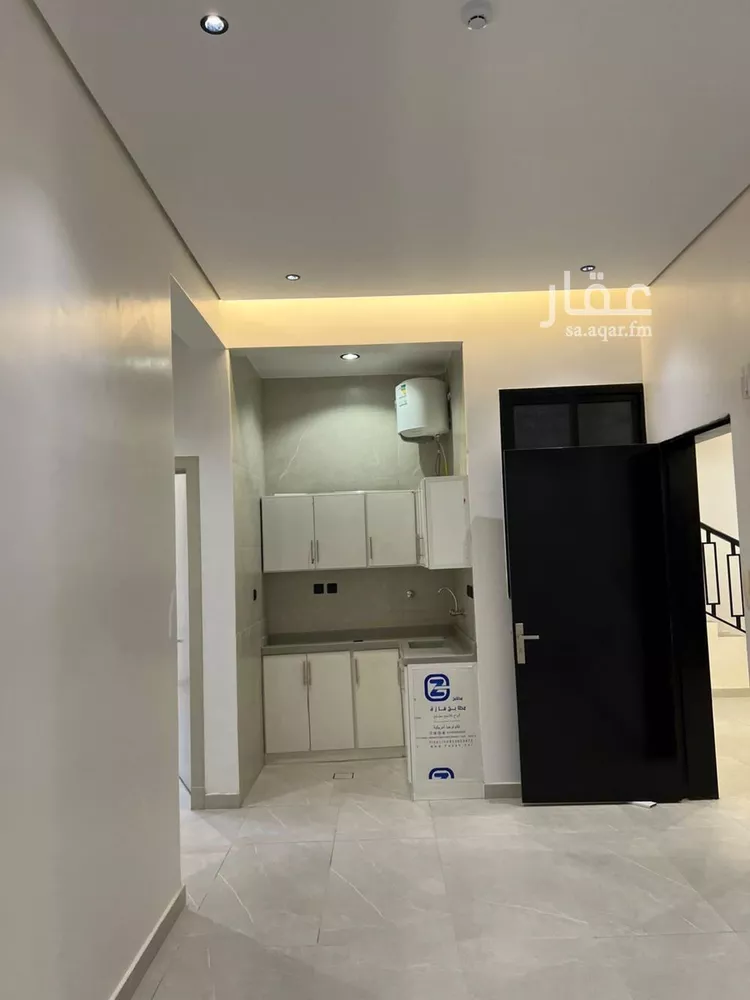 عمارة للإيجار في شارع عثمان بن صدقه, حي طويق, مدينة الرياض, منطقة الرياض 10