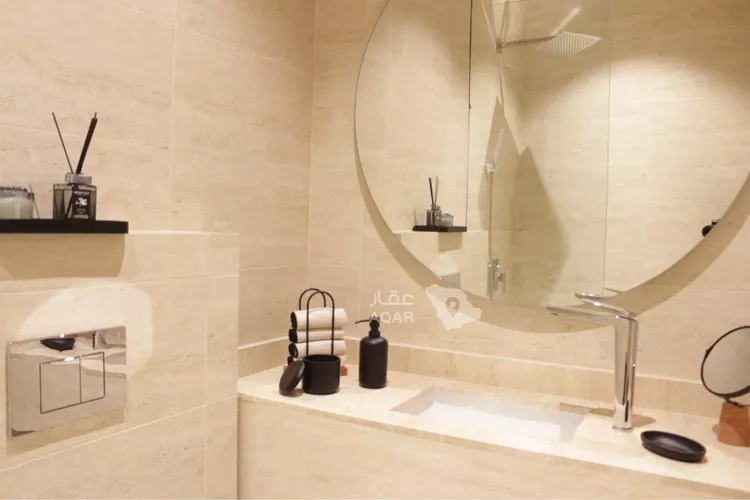 Floor for Rent in Riyadh Al Malqa 17