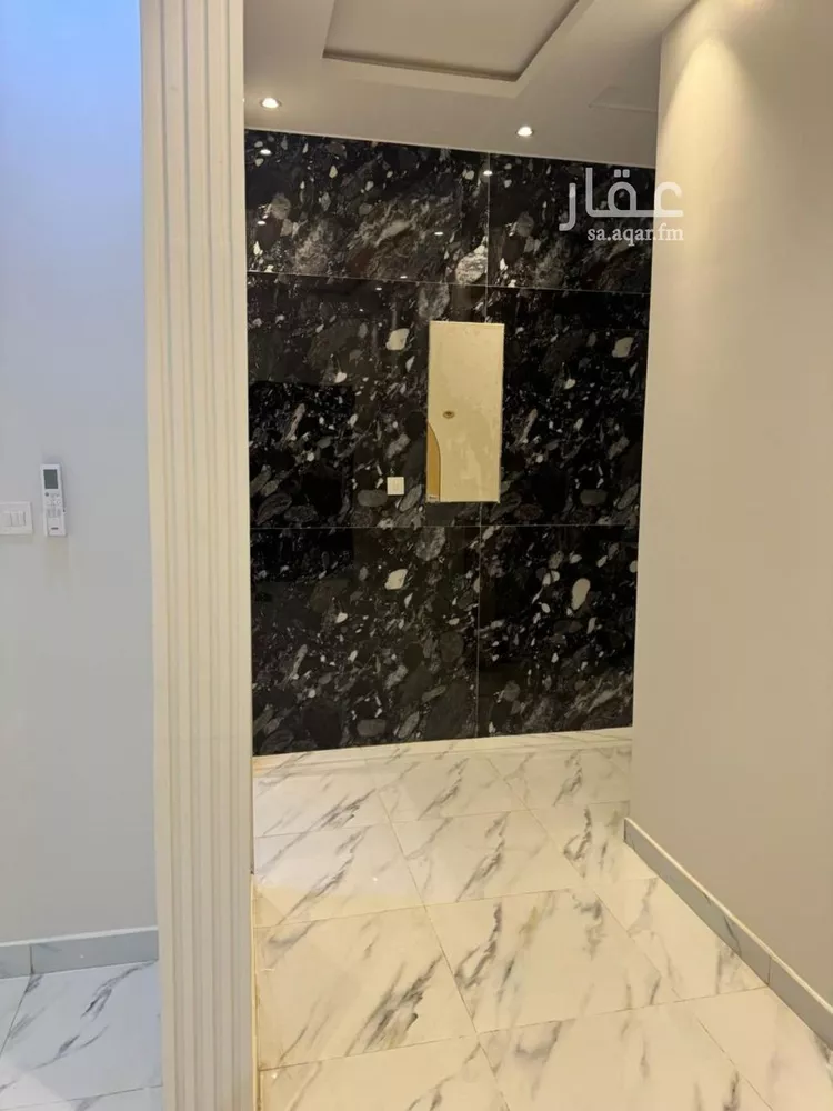فيلا للإيجار في شارع عبدالرحمن السمعاني, حي الرمال, مدينة الرياض, منطقة الرياض صورة 4