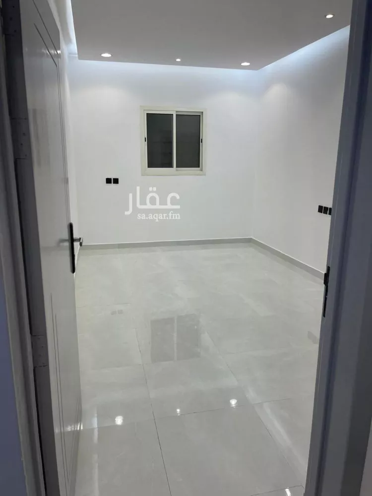 شقة للإيجار في شارع مقبل الذكير, حي طويق, مدينة الرياض, منطقة الرياض