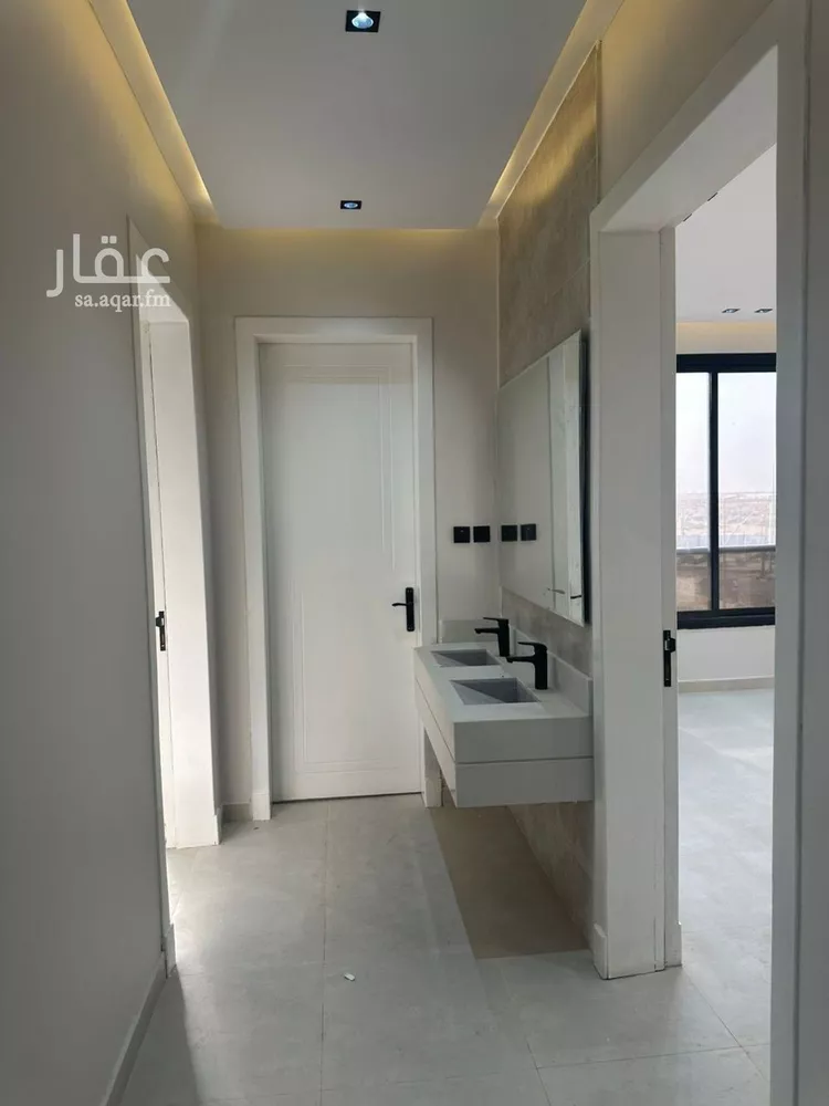 دور للإيجار في شارع فؤاد الخطيب, حي عكاظ, مدينة الرياض, منطقة الرياض