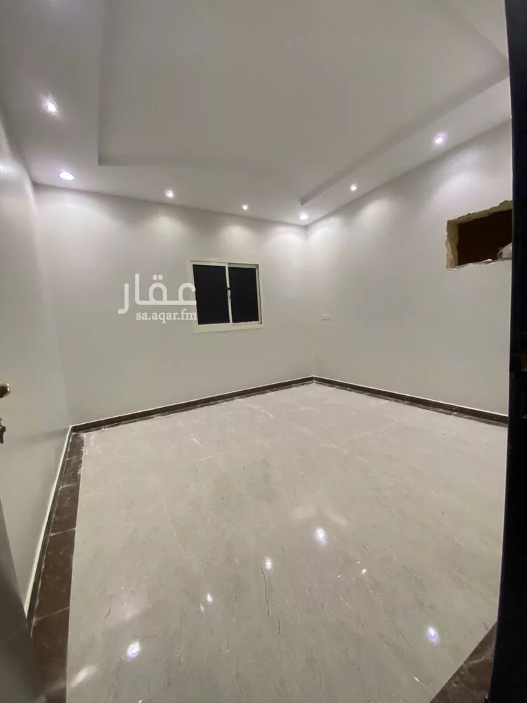 فيلا للإيجار في شارع حسن حسني عبدالوهاب, حي الرمال, مدينة الرياض, منطقة الرياض صورة 3