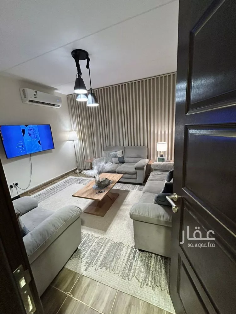 فيلا للإيجار في شارع القنا, حي مطار الملك خالد الدولي, مدينة الرياض, منطقة الرياض