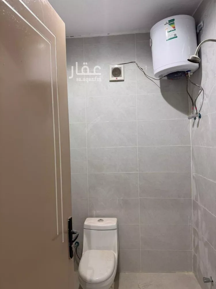 شقة للإيجار في شارع خالد بن زهير الهذلي, حي بدر, مدينة الرياض, منطقة الرياض صورة 2