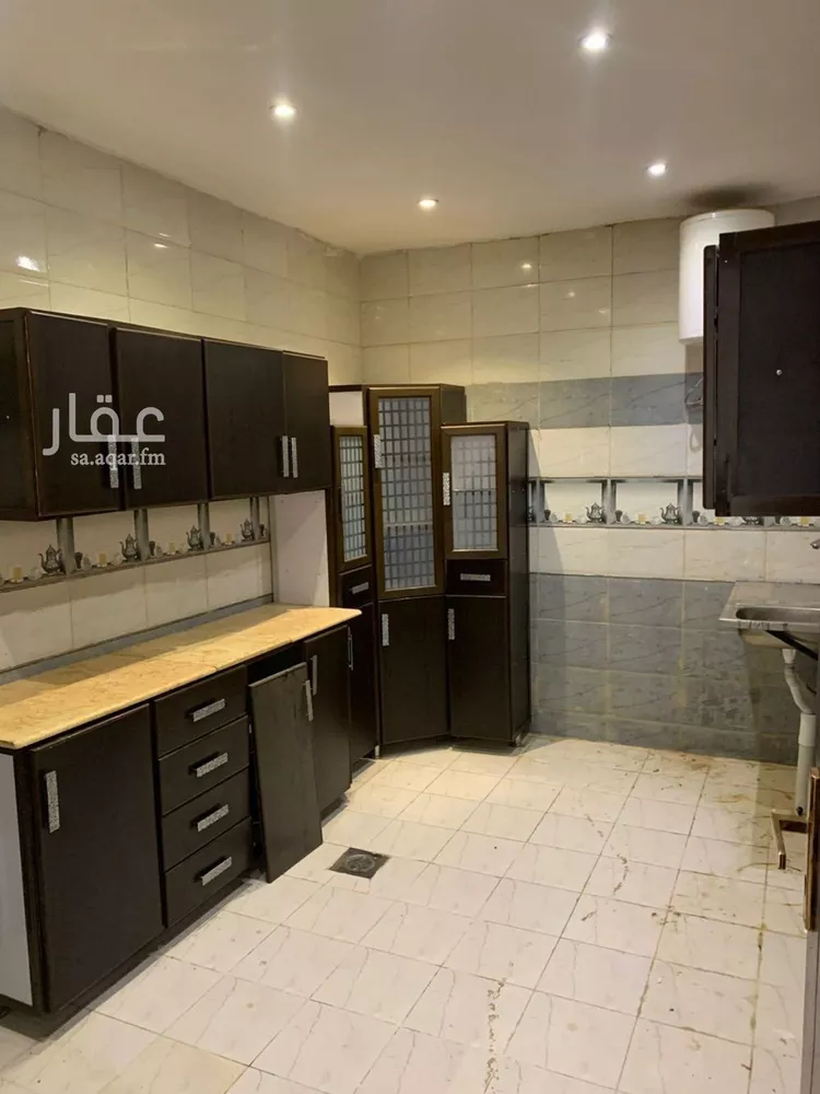 شقة للإيجار في شارع رقم 332, حي ظهرة لبن, مدينة الرياض, منطقة الرياض