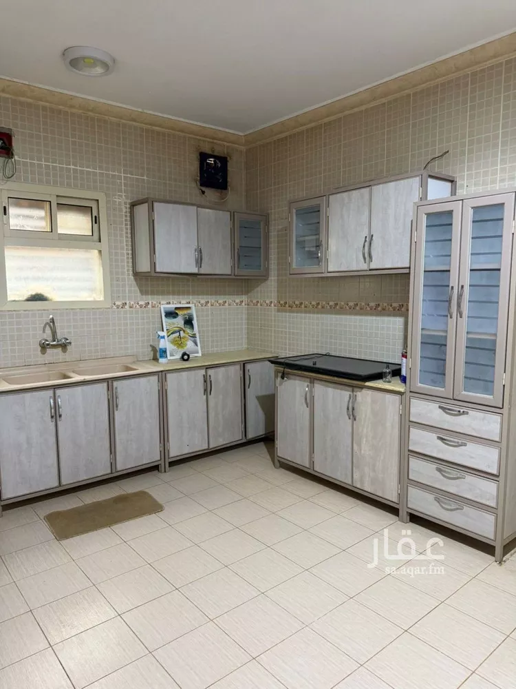 شقة للإيجار في شارع المغزل, حي ظهرة لبن, مدينة الرياض, منطقة الرياض