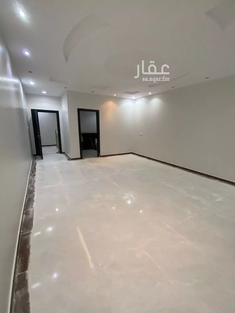 فيلا للإيجار في شارع حسن حسني عبدالوهاب, حي الرمال, مدينة الرياض, منطقة الرياض صورة 2