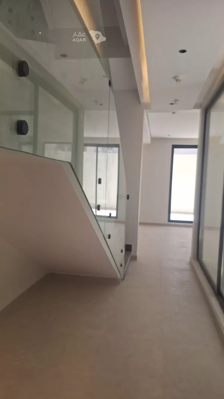 فيلا للإيجار في شارع حسن حسني عبدالوهاب, حي الرمال, مدينة الرياض, منطقة الرياض