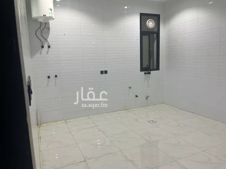 دور للإيجار في شارع إسماعيل بن مبارك, حي بدر, مدينة الرياض, منطقة الرياض صورة 4