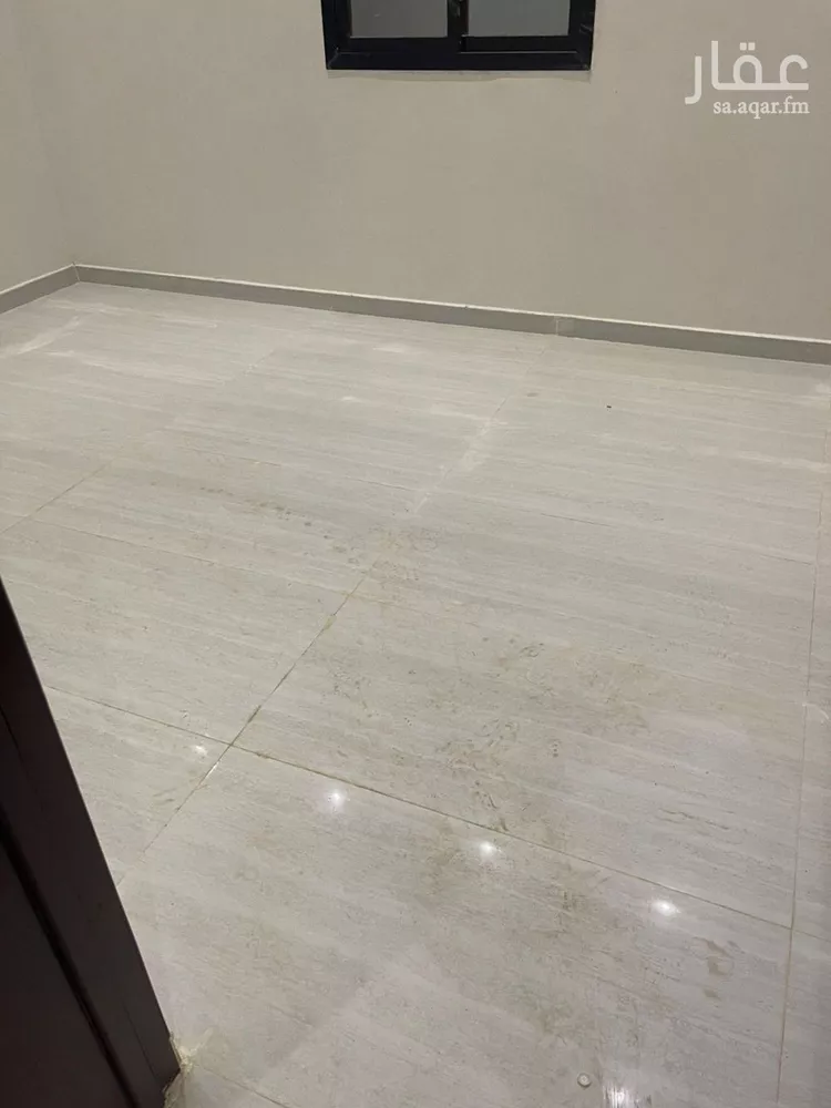 Floor for Rent in Riyadh Okaz صورة 3