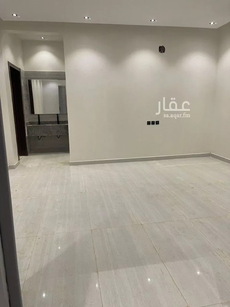 Floor for Rent in Riyadh Okaz صورة 4