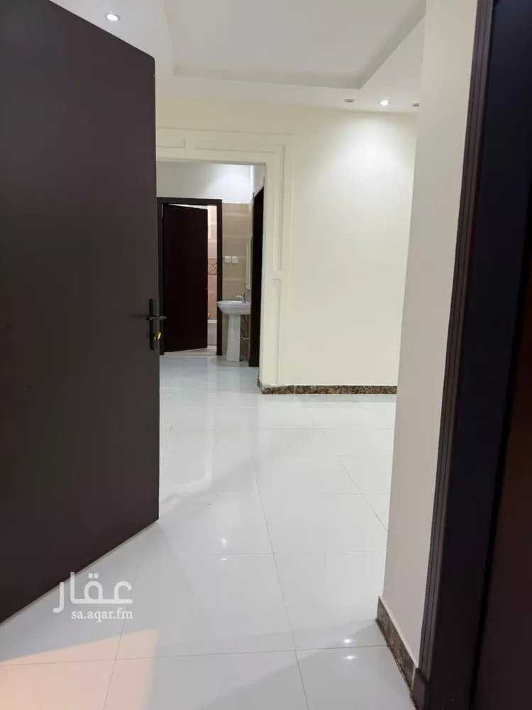 شقة للإيجار في شارع حسن حسني عبدالوهاب, حي الرمال, مدينة الرياض, منطقة الرياض