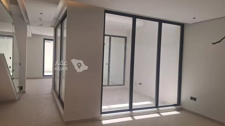 فيلا للإيجار في شارع حسن حسني عبدالوهاب, حي الرمال, مدينة الرياض, منطقة الرياض 3