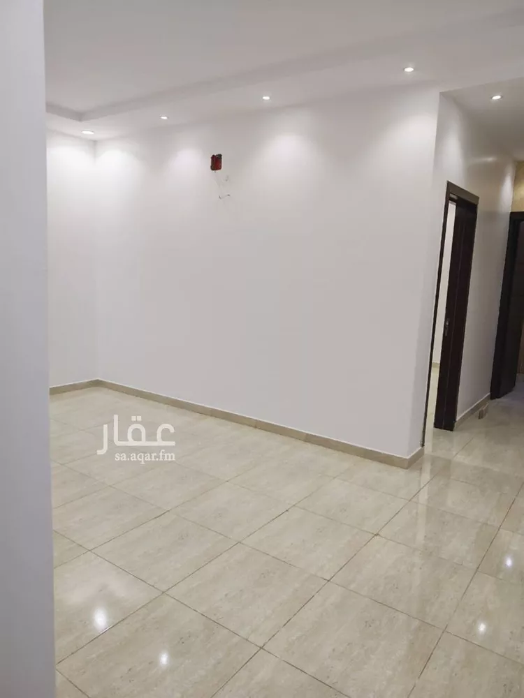 شقة للإيجار في شارع جبل المشايخ, حي القادسية, مدينة الرياض, منطقة الرياض صورة 2