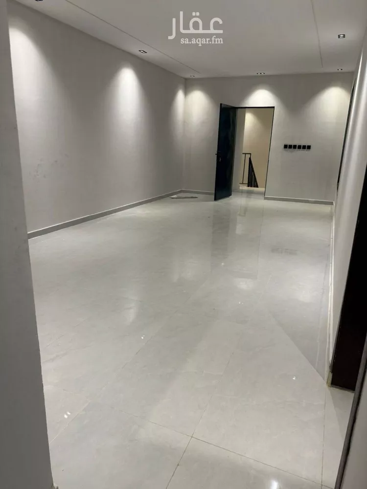 شقة للإيجار في شارع عكرمة بن سليمان, حي عكاظ, مدينة الرياض, منطقة الرياض