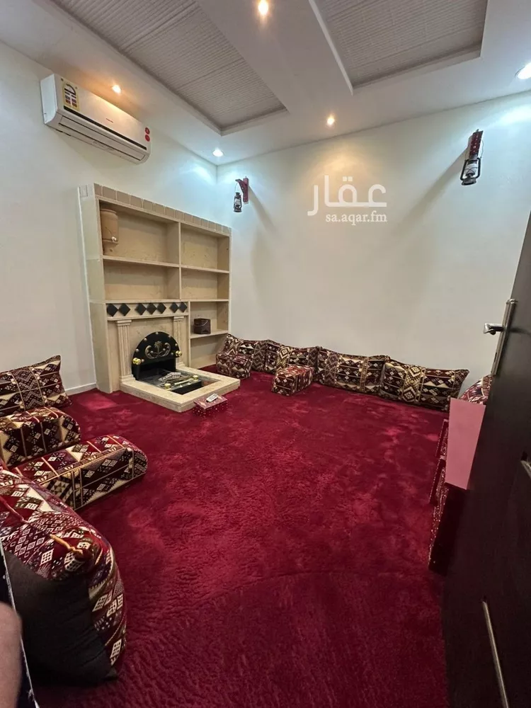 فيلا للإيجار في شارع رقم 332, حي ظهرة لبن, مدينة الرياض, منطقة الرياض صورة 2