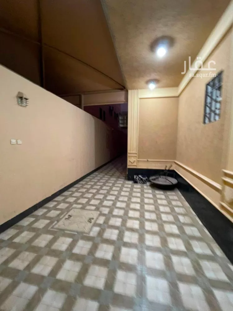 فيلا للإيجار في شارع عبدالكريم بن يوسف الأنصاري, حي بدر, مدينة الرياض, منطقة الرياض صورة 4