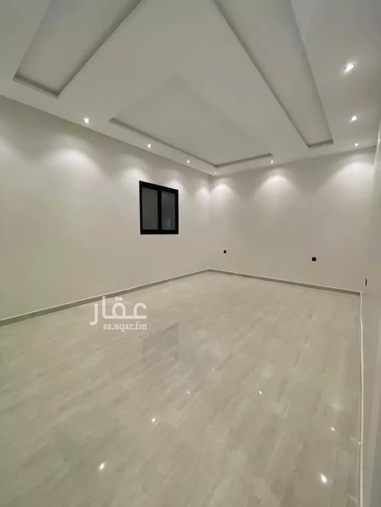 فيلا للبيع في شارع عبيدالله الفقيه, حي الرمال, مدينة الرياض, منطقة الرياض صورة 3